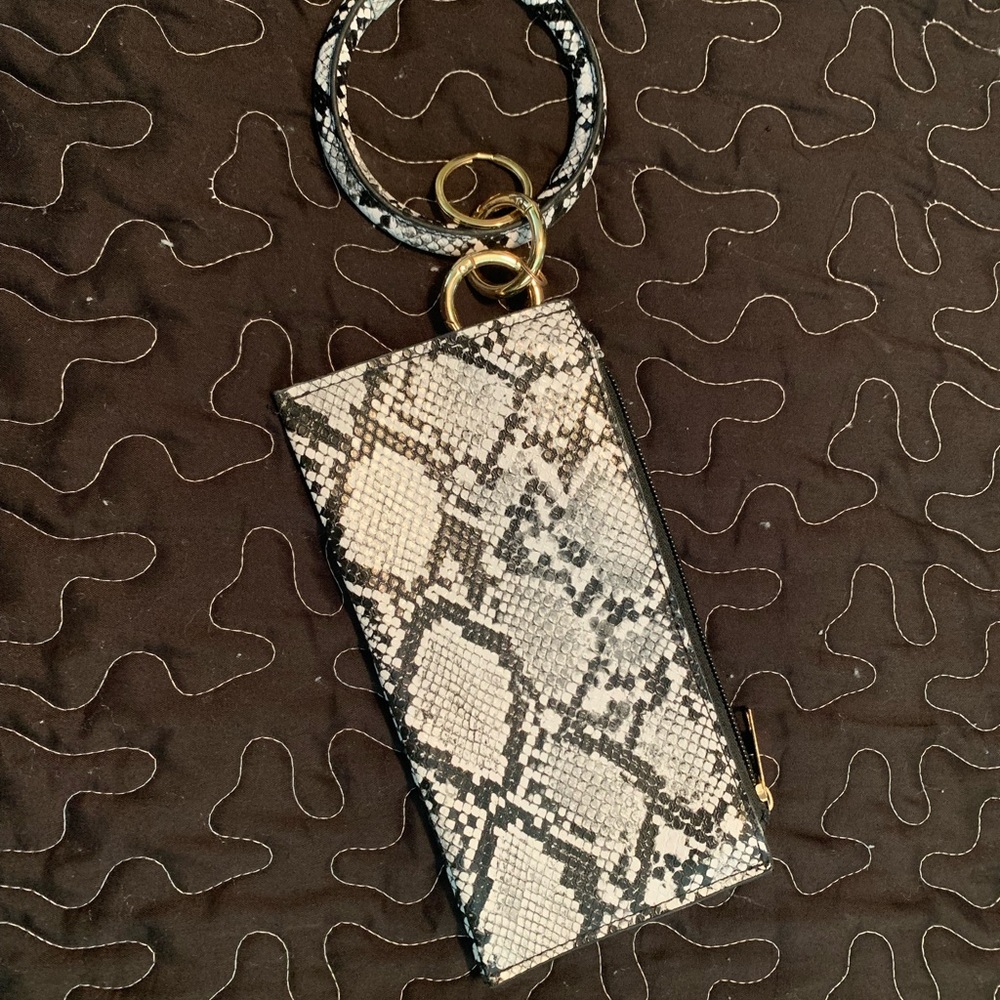 Boutique wristlet wallet. NWOT